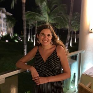 Meet your Posher, Victoria